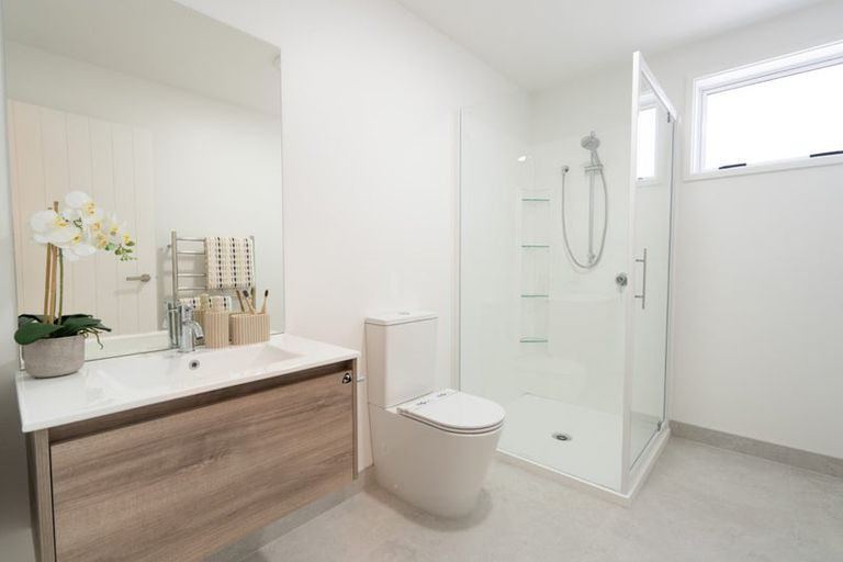 Photo of property in 120 Dunkeld Drive, Papamoa, 3118