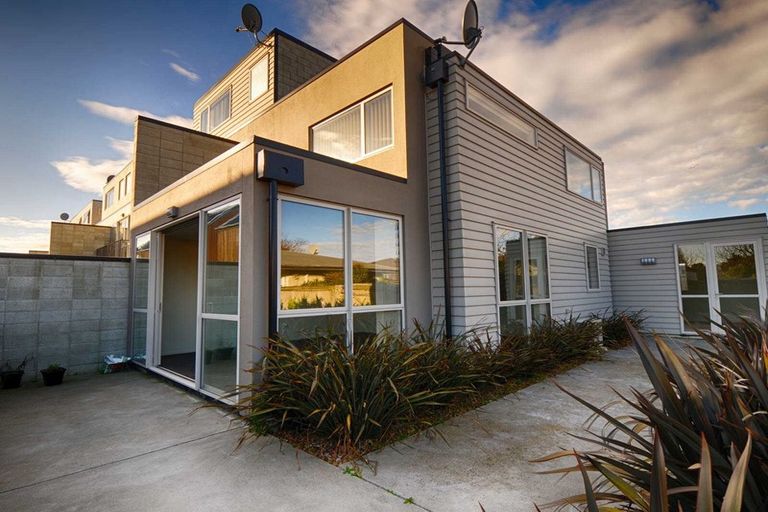 Photo of property in 6/408 Worcester Street, Linwood, Christchurch, 8011