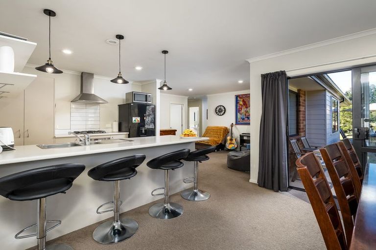 Photo of property in 17 Eric Batchelor Place, Waimate, 7924