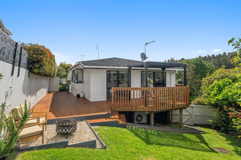 Photo of property in 1/9a Kitewao Street, Northcote, Auckland, 0627