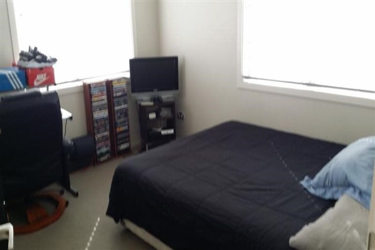 Photo of property in 2/78 Birkenhead Avenue, Birkenhead, Auckland, 0626