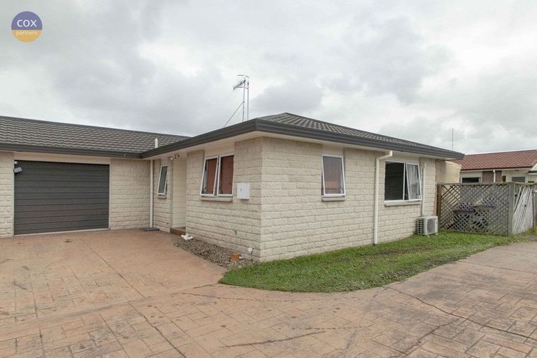 Photo of property in 4a/3 Lee Road, Taradale, Napier, 4112