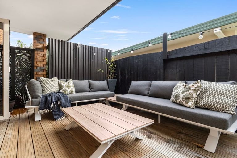 Photo of property in 152 Gravatt Road, Papamoa Beach, Papamoa, 3118