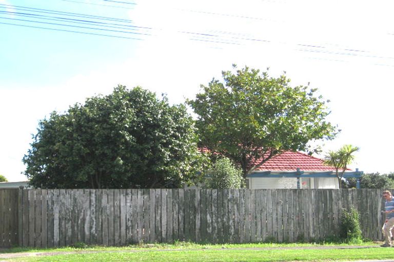 Photo of property in 5 Forest Hill Road, Henderson, Auckland, 0612