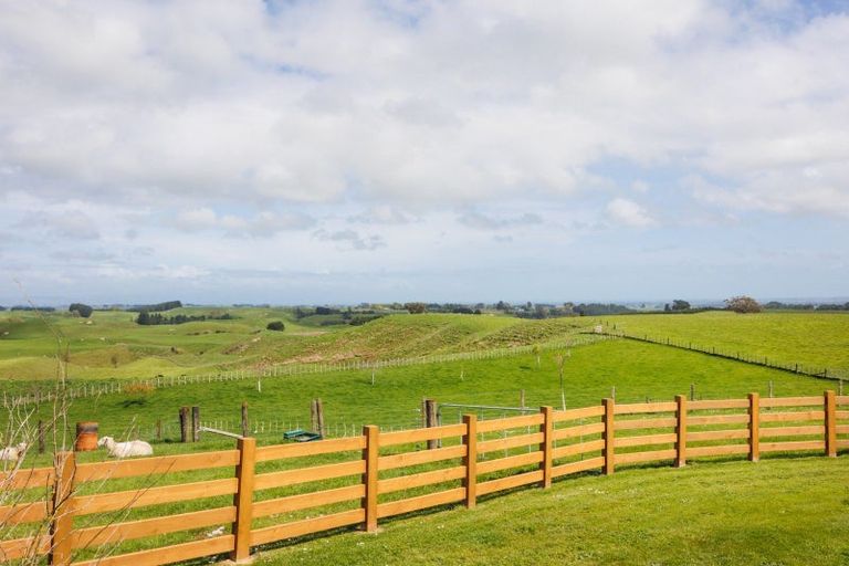 Photo of property in 158 Finnis Road, Pohangina, Feilding, 4775