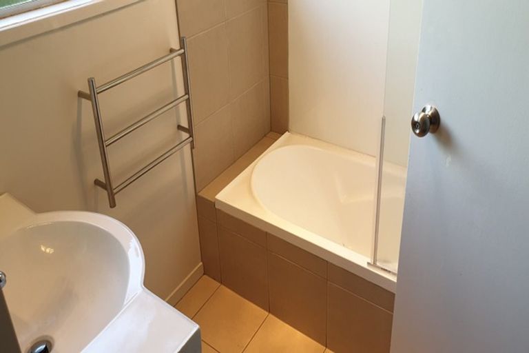 Photo of property in 501b Weymouth Road, Weymouth, Auckland, 2103