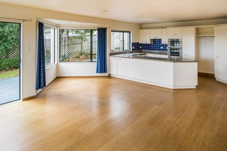 Photo of property in 55 Halladale Road, Papakowhai, Porirua, 5024