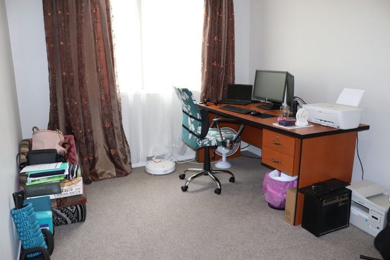 Photo of property in 57 Tawhiti Road, Pukekohe, 2120