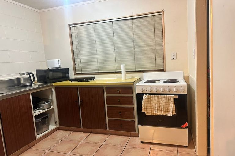 Photo of property in 2/41 Bureta Road, Otumoetai, Tauranga, 3110