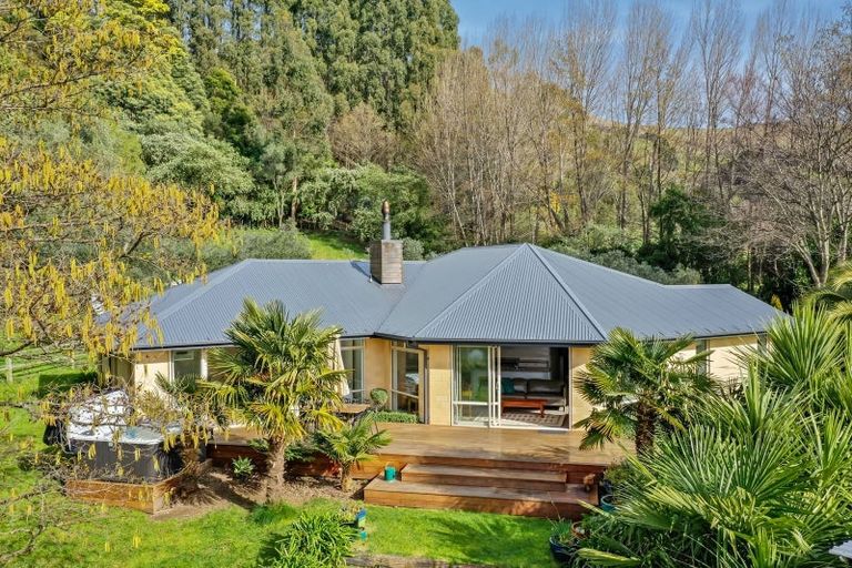 Photo of property in 5518 Christchurch Akaroa Road, French Farm, 7582