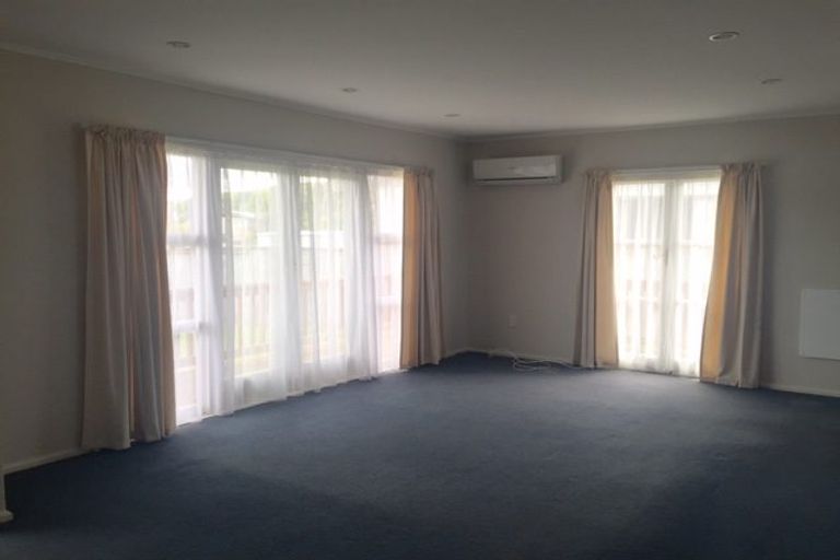 Photo of property in 2a Kauri Street, Taradale, Napier, 4112