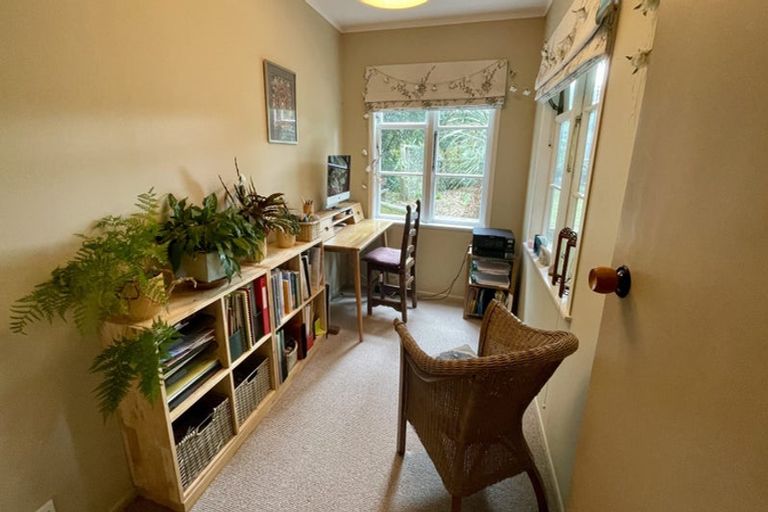 Photo of property in 73 Glen Road, Raumati South, Paraparaumu, 5032