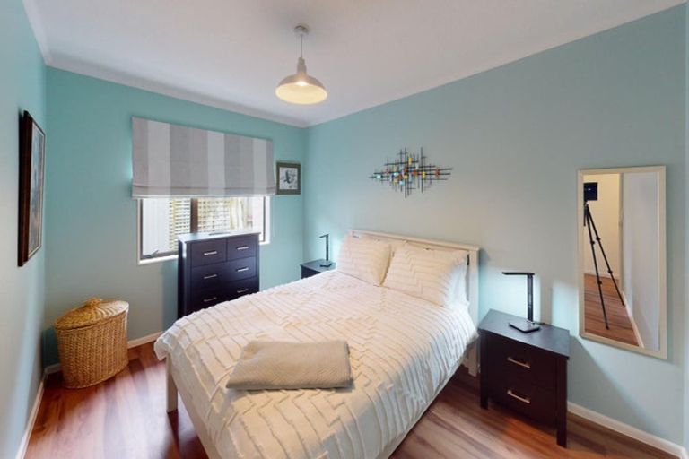 Photo of property in 11a Rangitane Street, Palmerston North, 4414