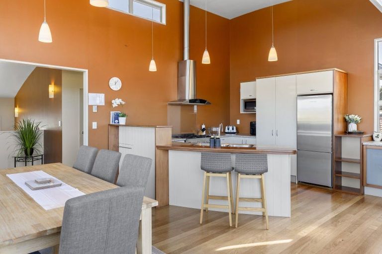 Photo of property in 6 Vaucluse Drive, Nukuhau, Taupo, 3330