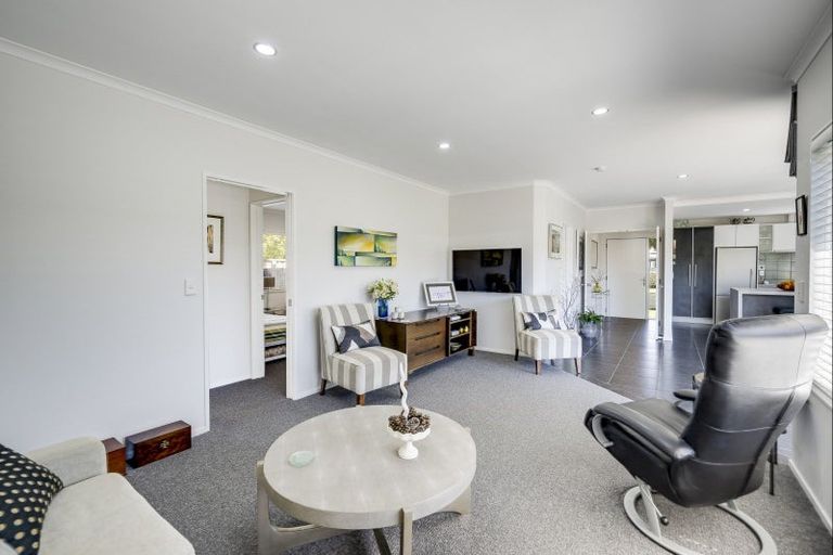 Photo of property in 5a Tom Parker Avenue, Marewa, Napier, 4110