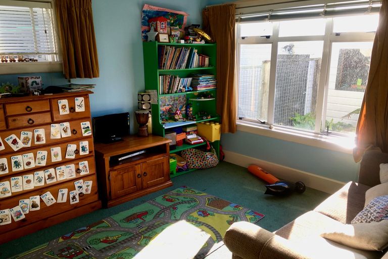 Photo of property in 69 Tancred Street, Linwood, Christchurch, 8011