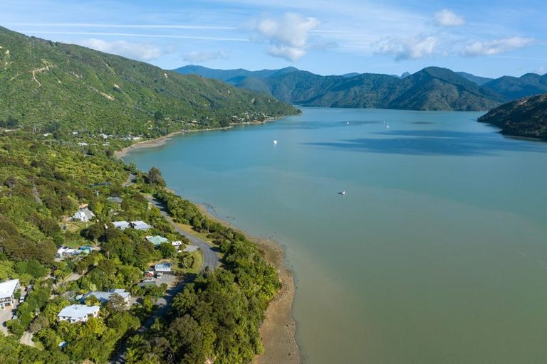 Photo of property in 758 Queen Charlotte Drive, Havelock, Picton, 7281