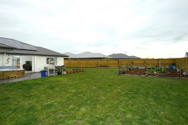 Photo of property in 30 Burnham School Road, Rolleston, 7614