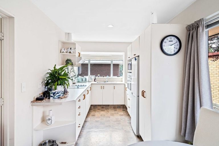 Photo of property in 2/38 Maxwell Street, Riccarton, Christchurch, 8041