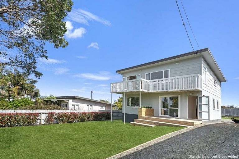 Photo of property in 8 James Mcleod Road, Shelly Beach, Helensville, 0874