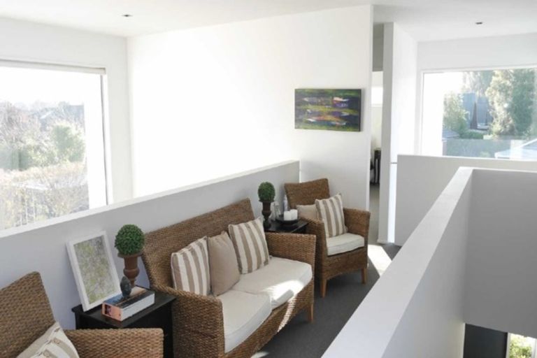 Photo of property in 18d Holmwood Road, Merivale, Christchurch, 8014
