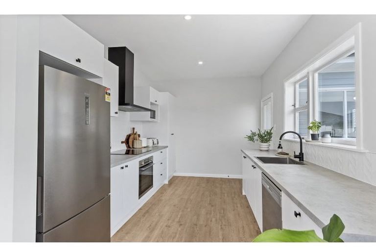 Photo of property in 244 Hoon Hay Road, Hoon Hay, Christchurch, 8025