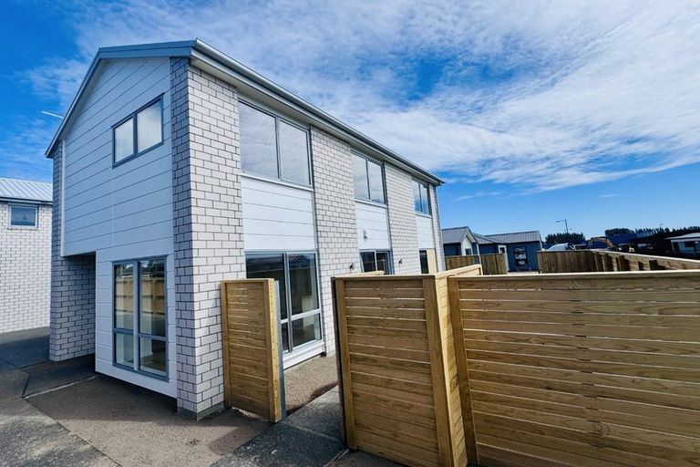 Photo of property in 73 Chrysolite Place, Belfast, Christchurch, 8051