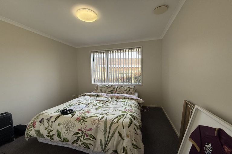 Photo of property in 97 Rushgreen Avenue, Pahurehure, Papakura, 2113