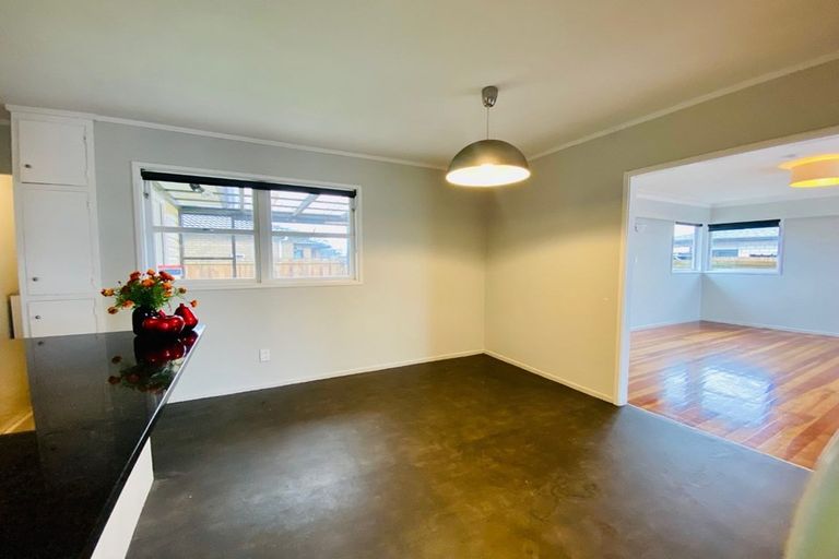 Photo of property in 12 John Street, Mangere East, Auckland, 2024