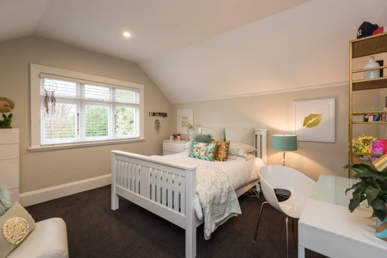 Photo of property in 15 Innes Road, St Albans, Christchurch, 8052