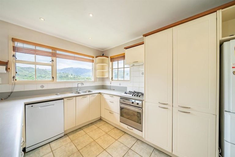 Photo of property in 53 Mcgowan Road, Wainuiomata, Lower Hutt, 5014