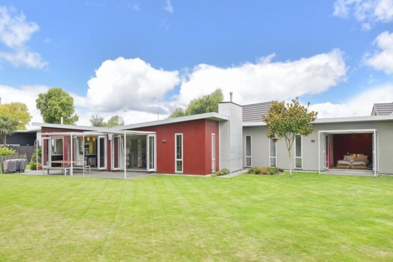 Photo of property in 26 Milesbrook Close, Rangiora, 7400