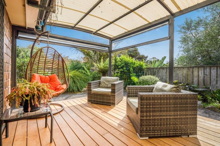 Photo of property in 5a Shanley Crescent, Waiuku, 2123