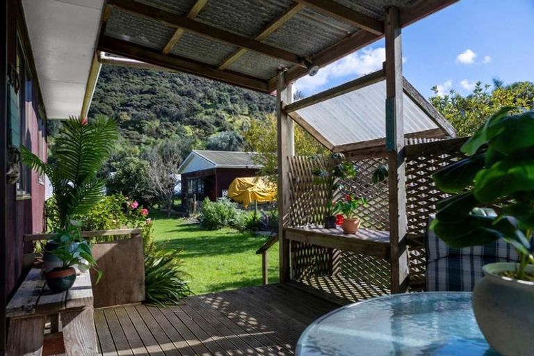 Photo of property in 39 Tauranga Bay Beach Road, Kaeo, 0478