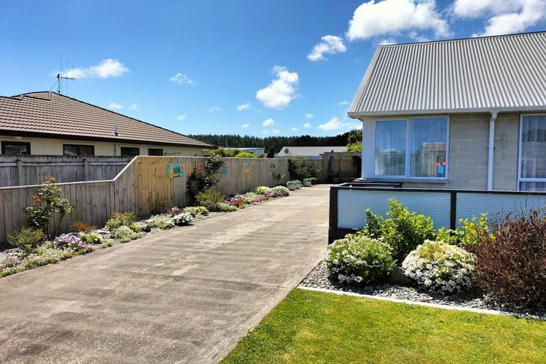 Photo of property in 27 Seabury Avenue, Foxton Beach, Foxton, 4815