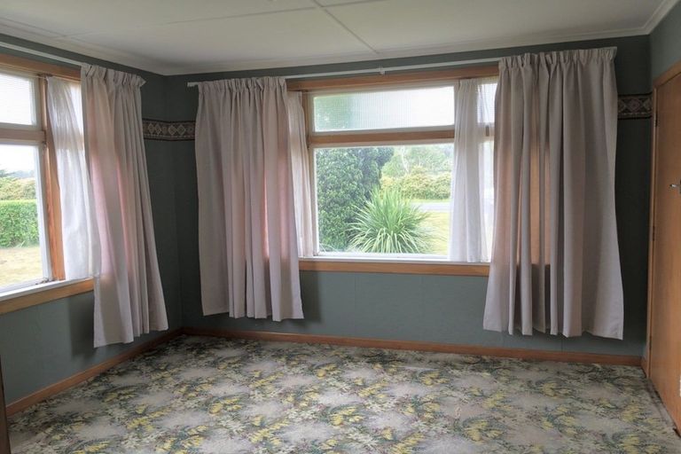 Photo of property in 1831 Tuatapere-orepuki Highway, Tuatapere, 9620