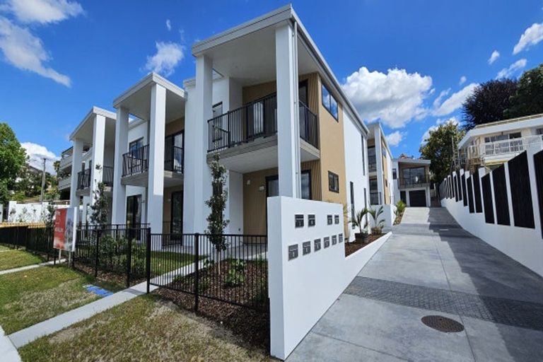 Photo of property in 19 Memorial Way, Tauranga, 3110