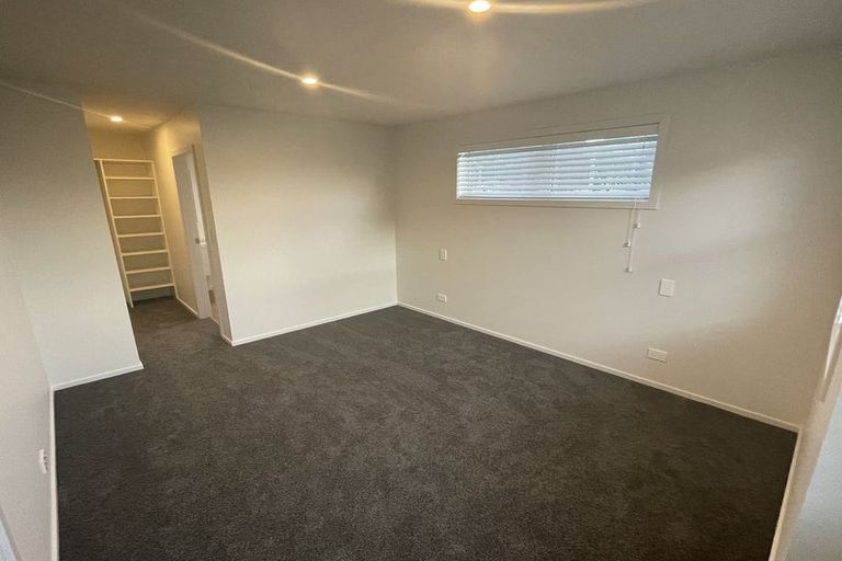 Photo of property in 341a Waiwhetu Road, Fairfield, Lower Hutt, 5011