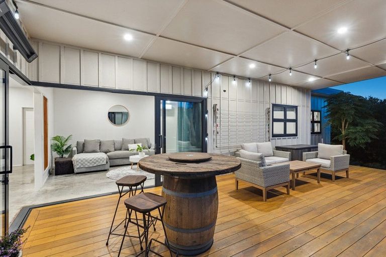 Photo of property in 12a Mahana Road, Paraparaumu Beach, Paraparaumu, 5032