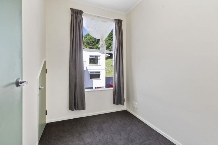 Photo of property in Fernhill Flats, 324u9 The Terrace, Te Aro, Wellington, 6011