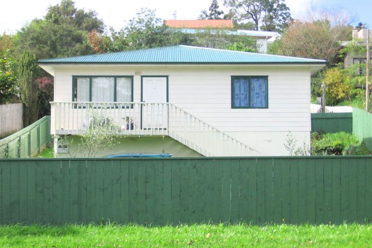 Photo of property in 6b Millbrook Road, Henderson, Auckland, 0612
