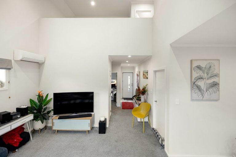Photo of property in 27u6 Seddon Road, Frankton, Hamilton, 3204
