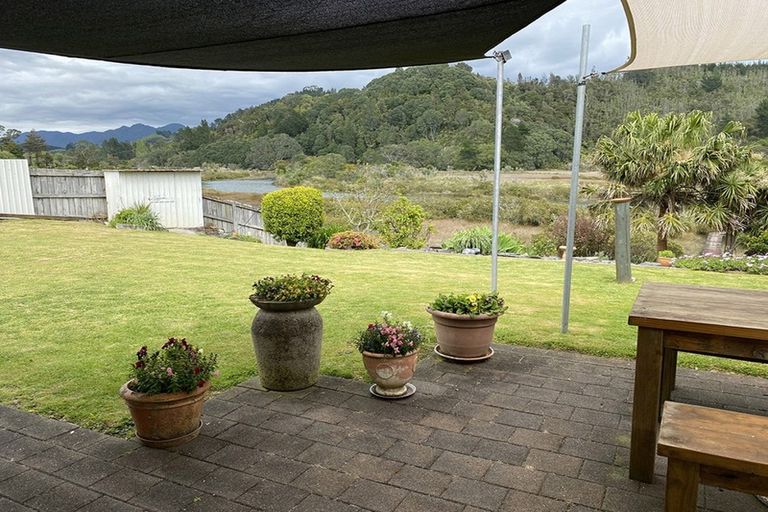 Photo of property in 152 Mayfair Avenue, Whangamata, 3620