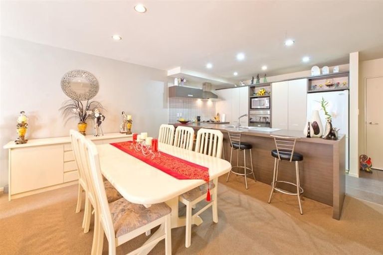 Photo of property in 4 Zabeel Crescent, Takanini, 2112