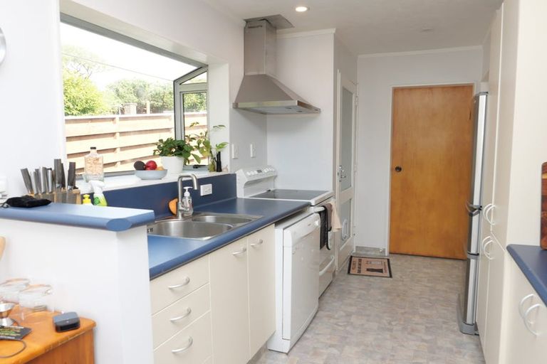 Photo of property in 2 Thimble Lane, Whitby, Porirua, 5024