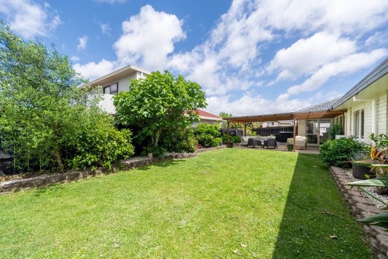 Photo of property in 34 Ambleside Drive, Northpark, Auckland, 2013
