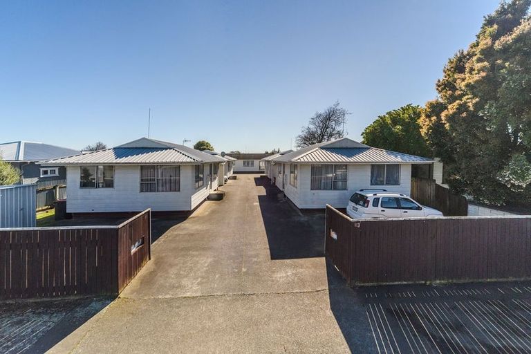 Photo of property in 113 Featherston Street, Palmerston North, 4410