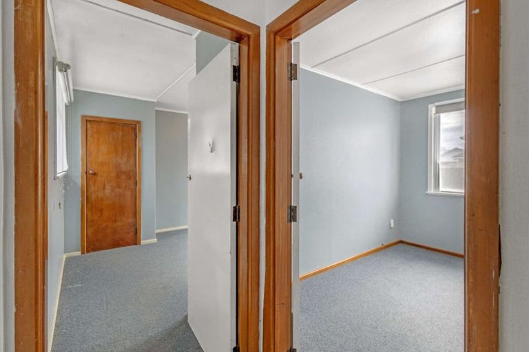 Photo of property in 61 Hillary Crescent, Maraenui, Napier, 4110