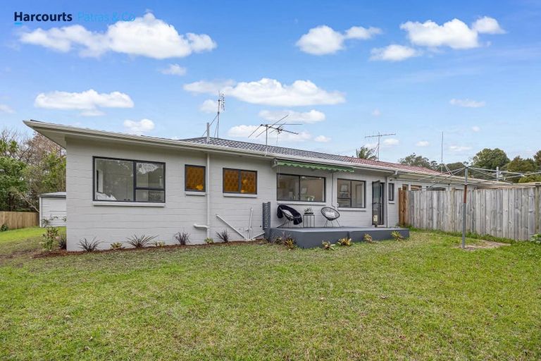 Photo of property in 2/81 Stredwick Drive, Torbay, Auckland, 0630