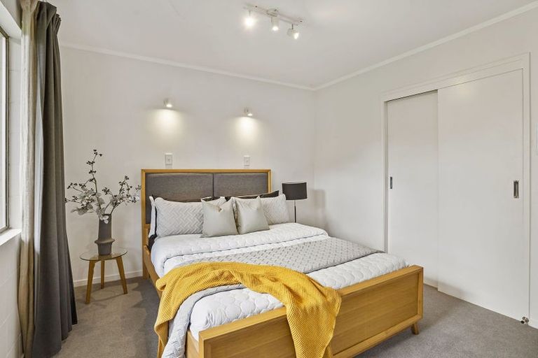 Photo of property in 5/22a Church Street, Northcote Point, Auckland, 0627